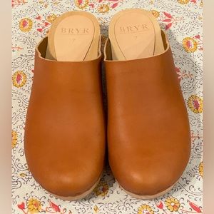 BRYR WORKER CLOG IN WHISKEY LEATHER-MTO
